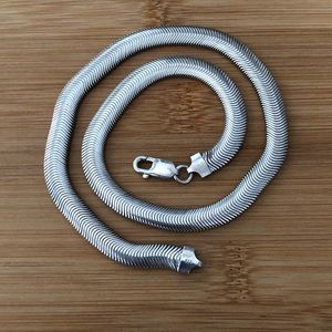 $186  Italian Sterling Silver Estate Chain Necklace  39 grams   Marked Italy 925